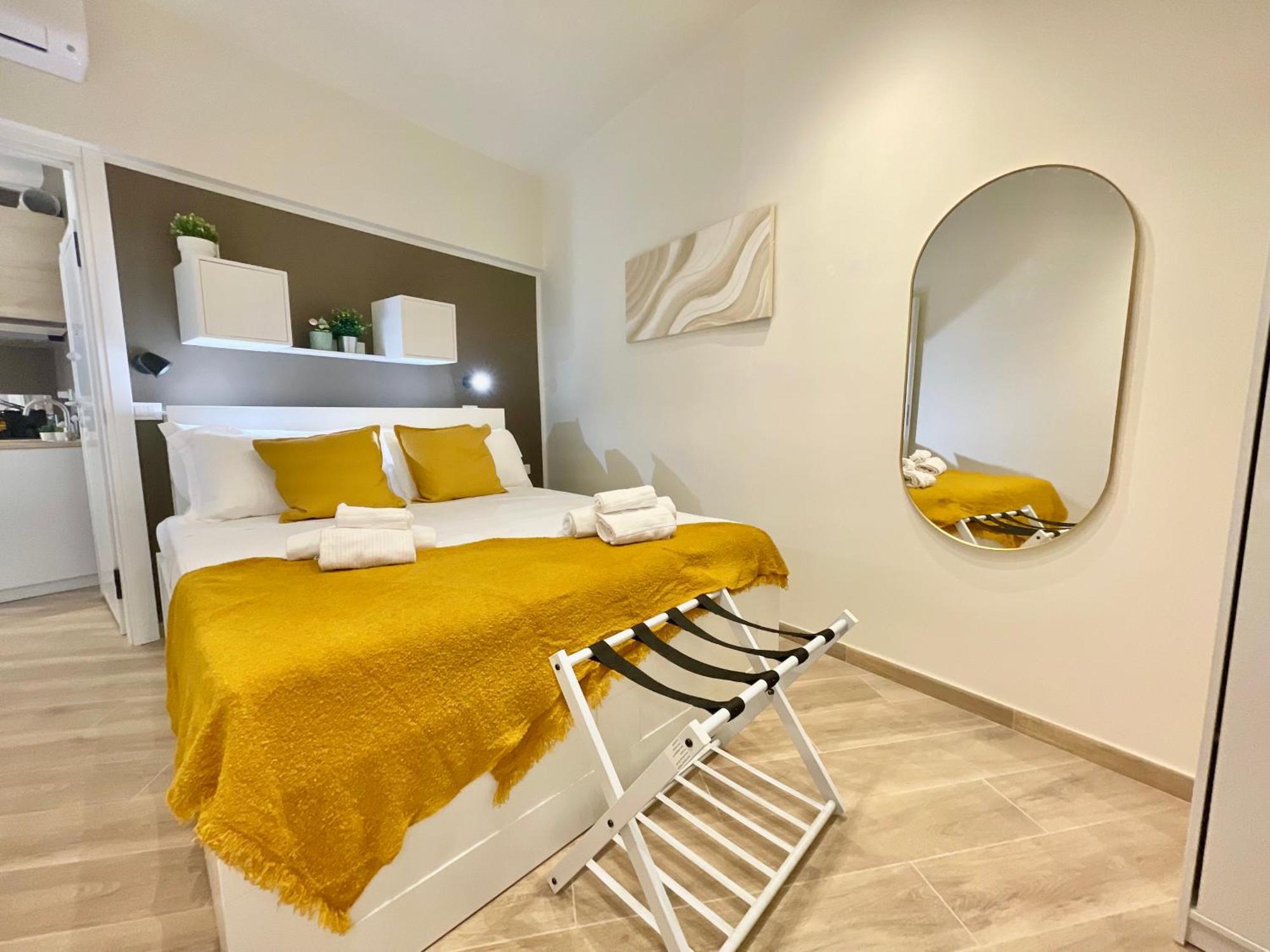 Happy Family Apartments Incantesimo เจนัว ภายนอก รูปภาพ