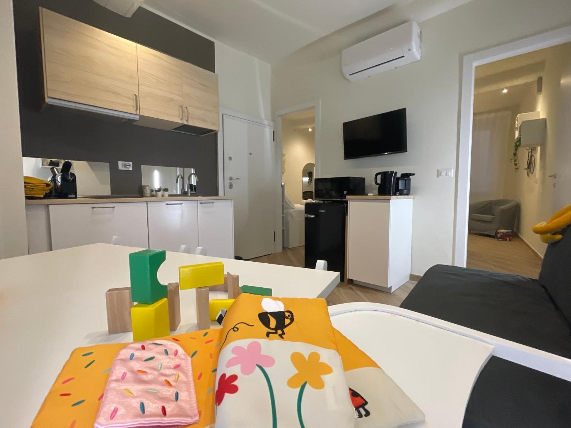 Happy Family Apartments Incantesimo เจนัว ภายนอก รูปภาพ